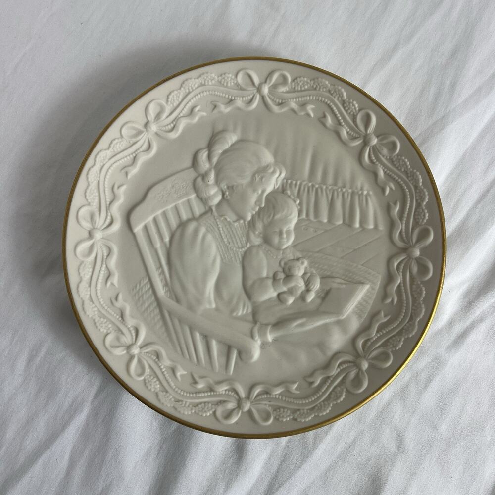 Lenox The Children’s Hour Bedtime Story Porcelain collectible made in USA 1993